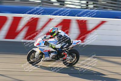 media/Jan-21-2022-Fastrack Riders (Fri) [[90b5309cc6]]/Level 2/Session 1 Front Straight/